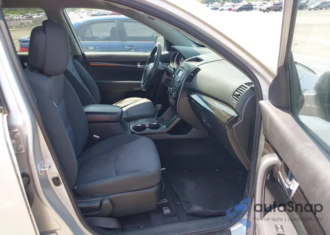 2012 Kia Sorento Lx z USA, uszkodzony, nr VIN 5XYKT3A61CG299324